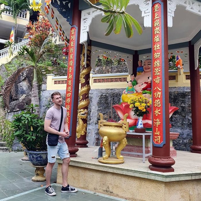 How to go to Suoi Do Pagoda 