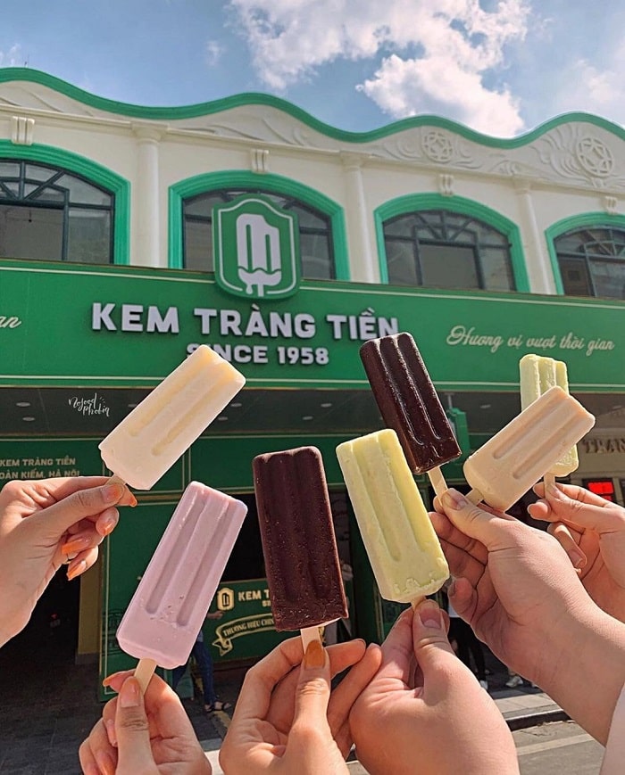 Ăn kem Tràng Tiền là một trong những điều phải làm khi tới Hà Nội 