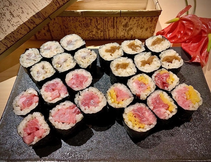 kinh nghiệm du lịch Tokyo - ăn Sushi