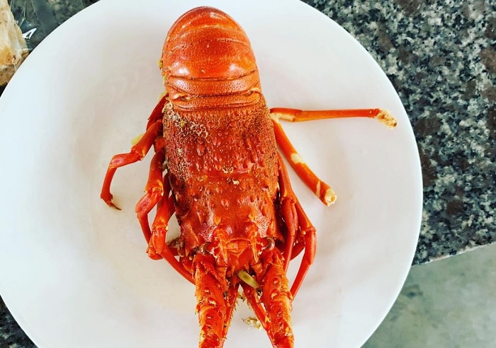 lobster - the attraction of Chau Me Beach 