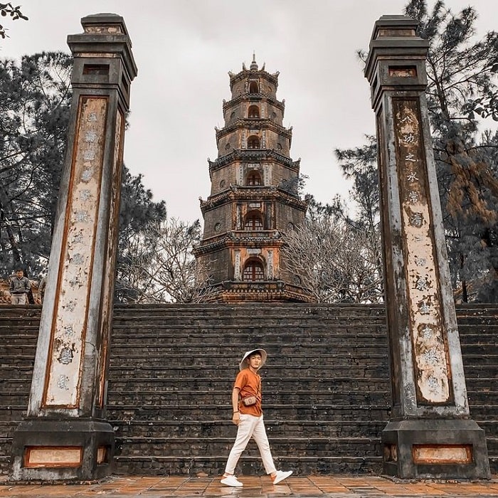 tour du lịch miền Trung 4N giá tốt - thăm chùa Thiên Mụ