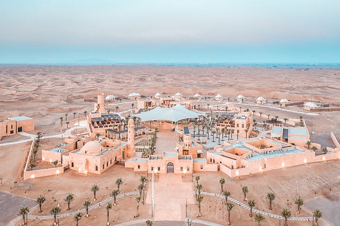 Al Badayer Retreat  Khách sạn trên sa mạc Dubai