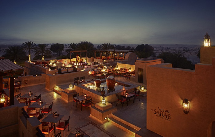 Khách sạn trên sa mạc Dubai Al Sarab Rooftop Lounge