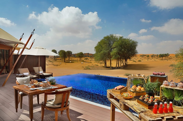 Khách sạn trên sa mạc Dubai Ritz-Carlton Ras Al Khaimah