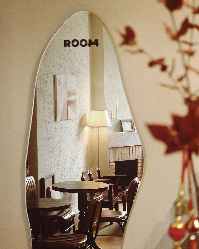 Room44 Cafe là cà phê chung cư ở Sài Gòn rất đẹp