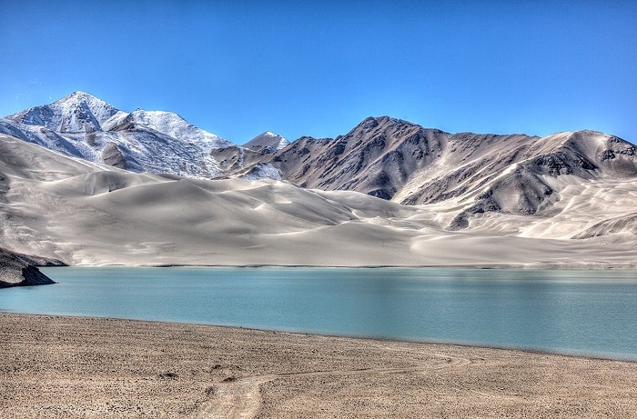 Giới thiệu về hồ Karakul Trung Quốc