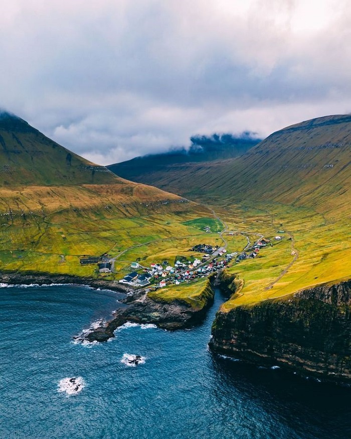 Những khung cảnh bạn có thể nhìn thấy khi đến đây bằng máy bay - Du lịch quần đảo Faroe