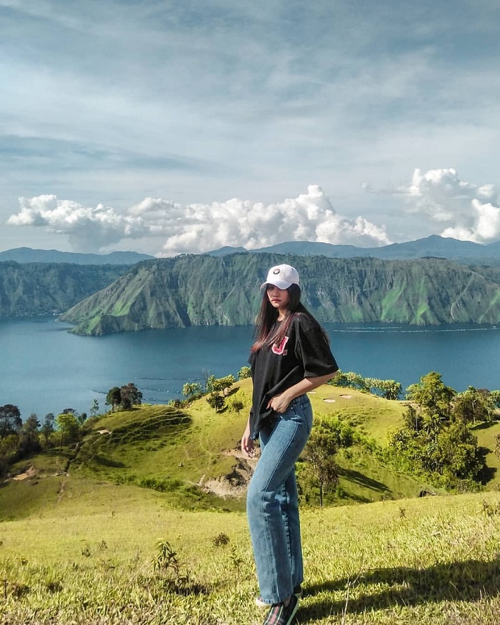 Vẻ đẹp của hồ Toba Indonesia