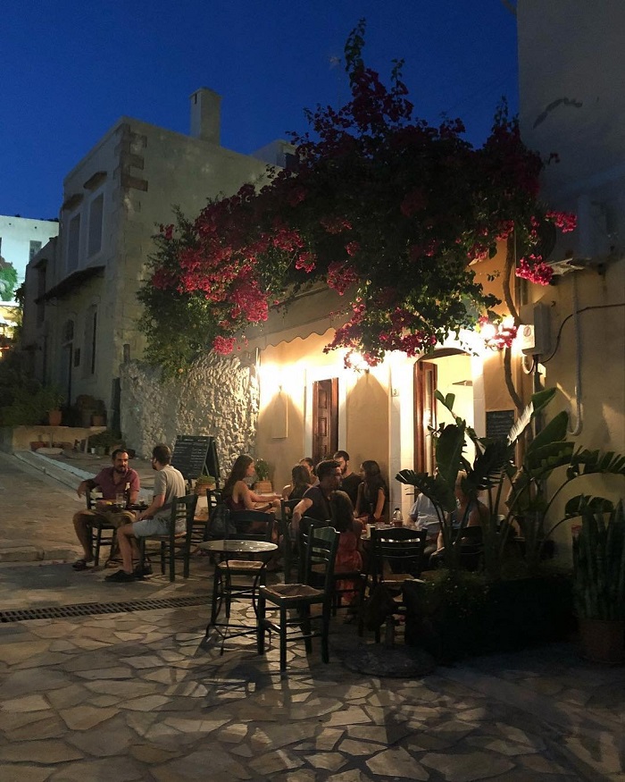 Cuộc sống về đêm trên đảo Delos - địa danh trong thần thoại Hy Lạp