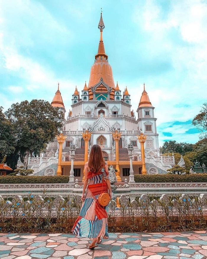 Nam Thien Nhat Tru Pagoda - Buu Long Pagoda