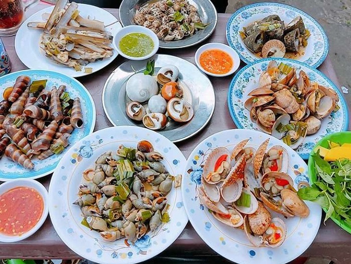 Delicious seafood restaurant in Binh Duong - Oasis restaurant