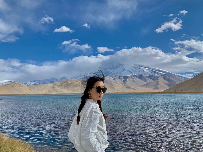 Những điều đặc biệt ở hồ Karakul Trung Quốc