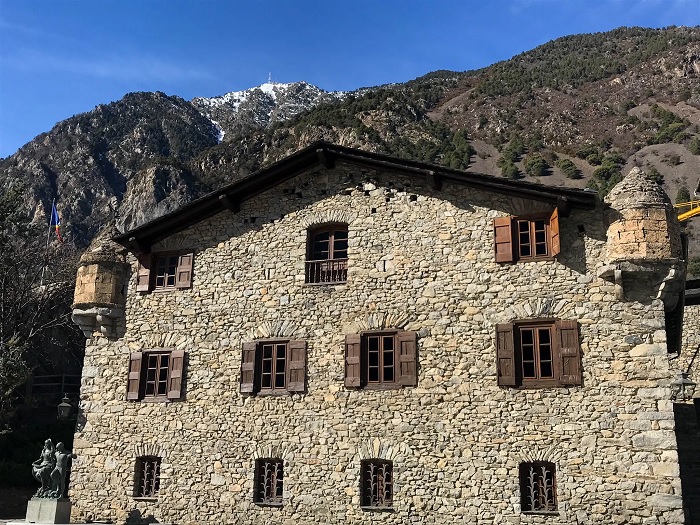 La Casa de la Vall du lịch Andorra
