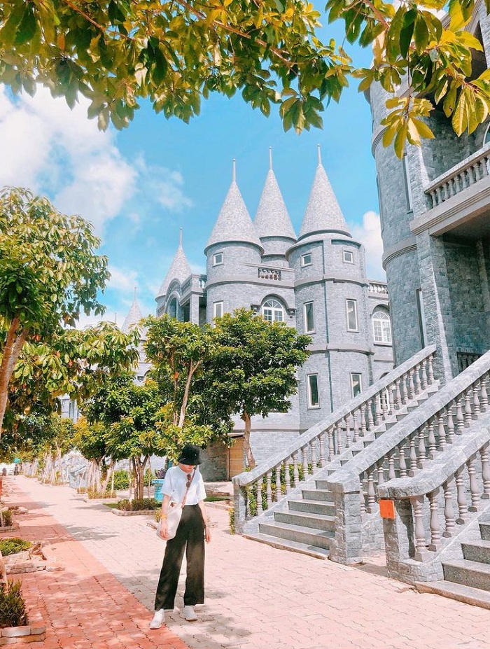 Võ Trường Toản là trường học đẹp ở Việt Nam