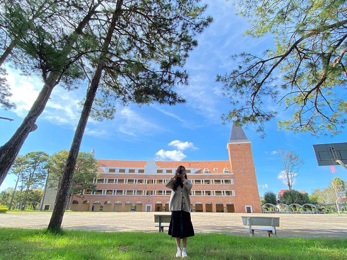 Cao Đẳng Sư Phạm Đà Lạt là trường học đẹp ở Việt Nam