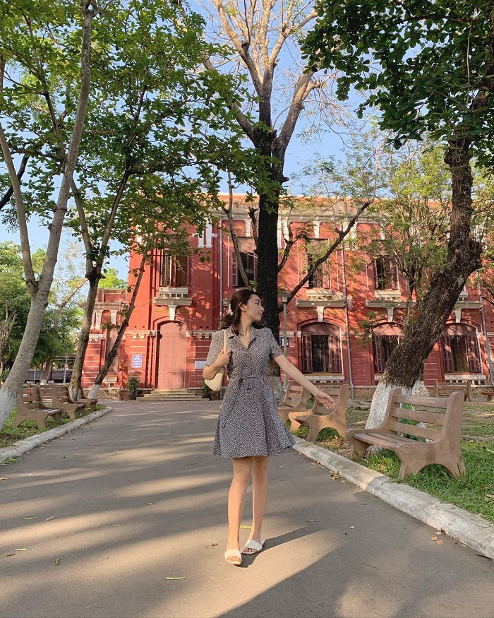 Quốc Học Huế là trường học đẹp ở Việt Nam