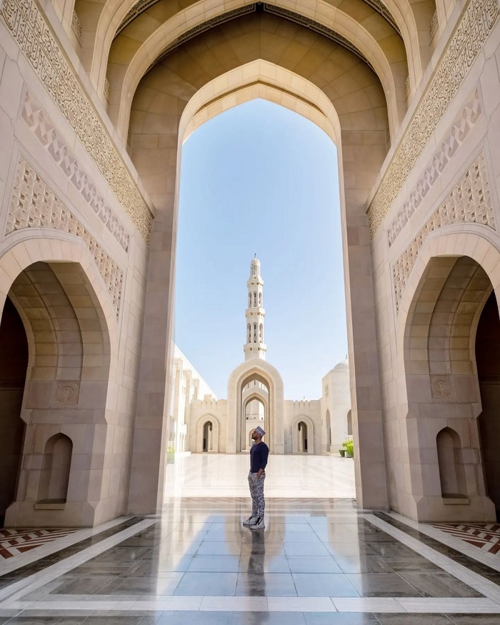 Đại Thánh đường Hồi giáo Sultan Qaboos ở Muscat, Oman - thánh đường Hồi giáo đẹp nhất thế giới
