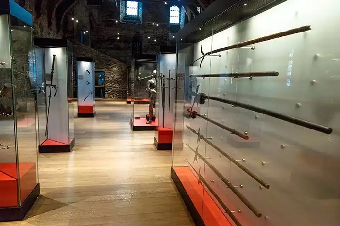 Bảo tàng vũ khí ở lâu đài Gravensteen Bỉ