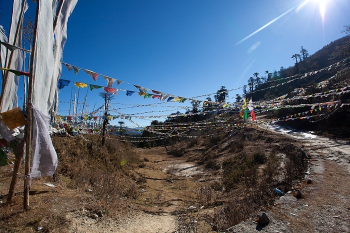 Đèo Yutong La là điểm tham quan ở thị trấn Trongsa Bhutan