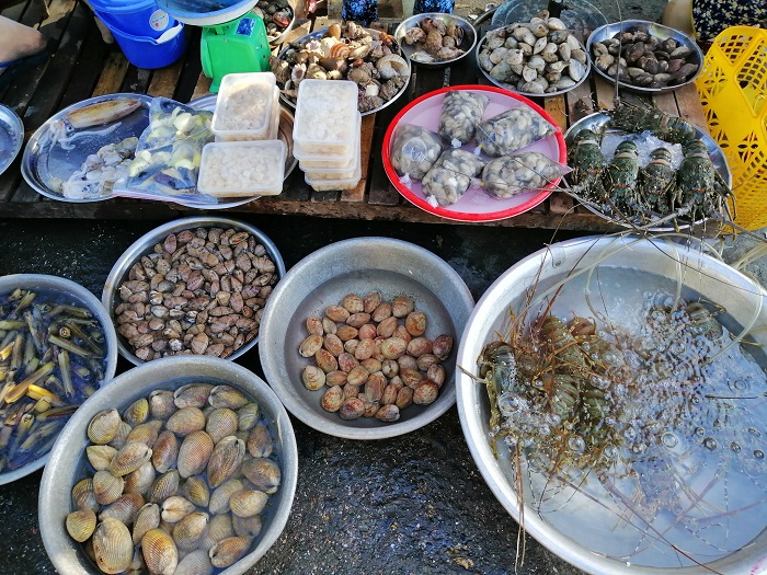 Địa chỉ mua hải sản tươi sống ở Vũng Tàu - Bãi Trước