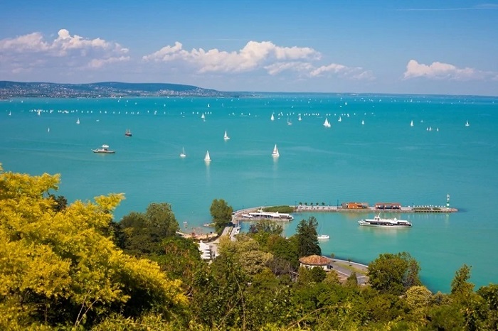 Hồ Balaton là điểm tham quan ở thành phố Veszprem