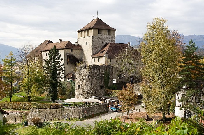Lâu đài Schattenburg là điểm tham quan ở thị trấn Feldkirch 