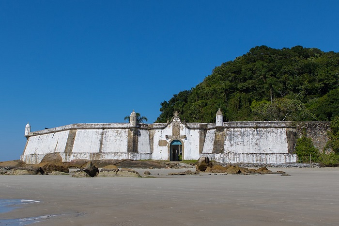 Pháo đài Nossa Senhora do Prazeres ở đảo Ilha do Mel