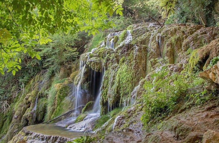 Vẻ đẹp thác nước Krushunski Bulgaria 