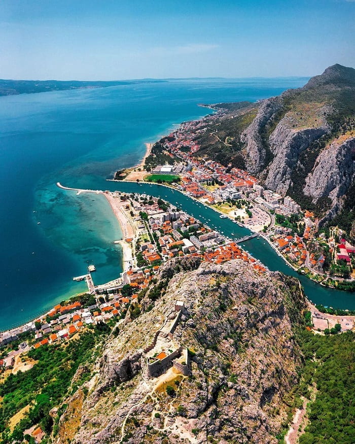 Giới thiệu thị trấn Omis Croatia 