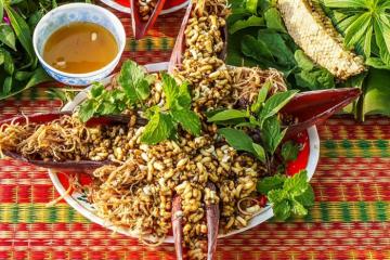 Gỏi nhộng ong U Minh Hạ - đặc sản ngon nức tiếng Cà Mau 