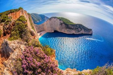 Top 16 vùng biển đẹp nhất Châu Âu có làn nước trong xanh màu ngọc lam