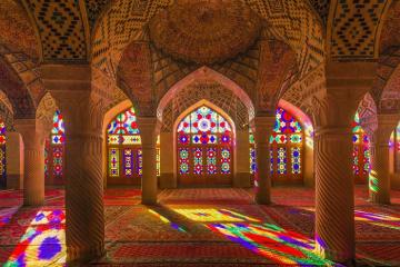 Chiêm ngưỡng vẻ lộng lẫy của 10 thánh đường Hồi giáo đẹp nhất thế giới