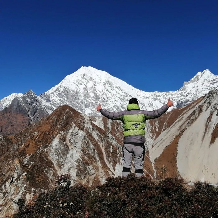 Đi bộ đến thung lũng Langtang Nepal
