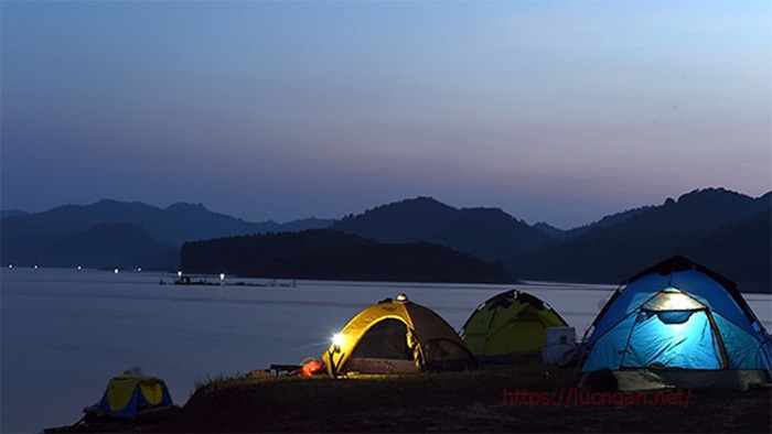 địa điểm cắm trại ở Bắc Giang - Hồ Cấm Sơn