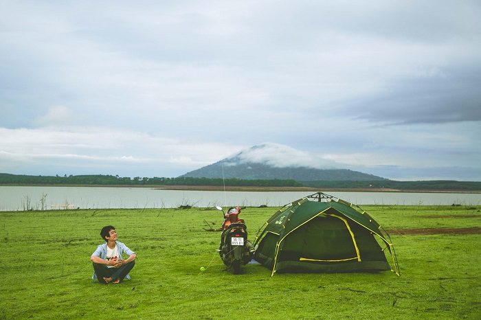 địa điểm cắm trại ở Bình Phước - núi Bà Rá