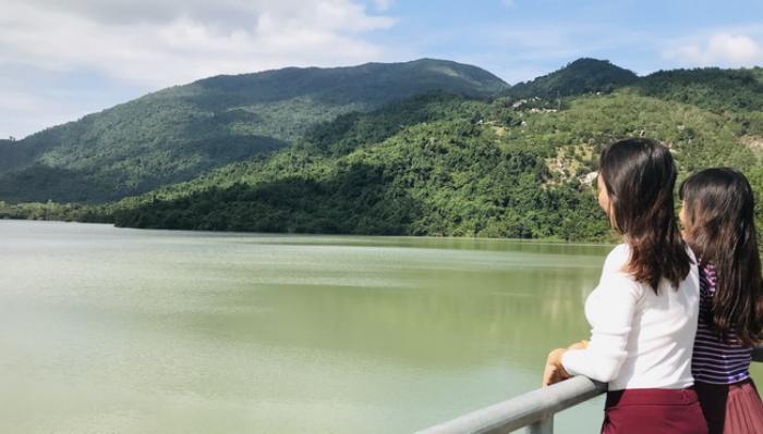 du lịch hồ Đá Trải Bình Định