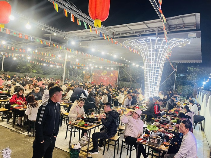 quán buffet ngon ở Bắc Giang - Hipot – Vườn Nướng BBQ Đình Trám  