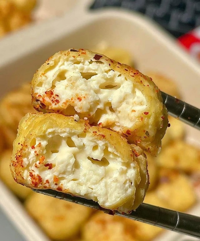 Thưởng thức ẩm thực Vân Nam là trải nghiệm không thể bỏ lỡ khi đi tour Côn Minh Đại Lý 4 ngày 3 đêm