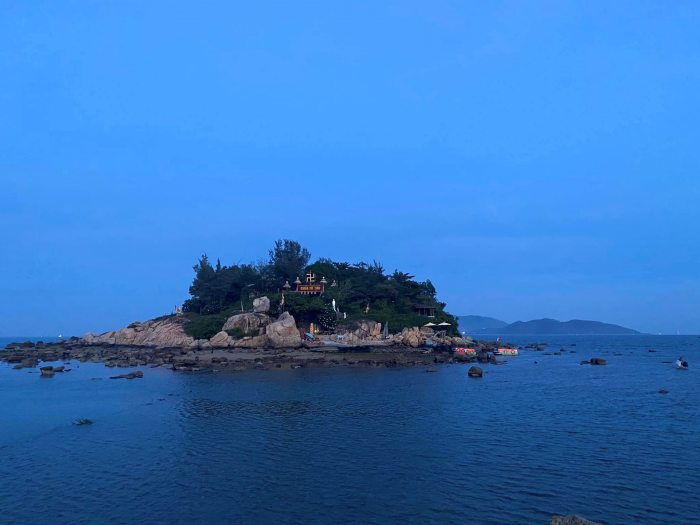Hòn Đỏ Nha Trang 