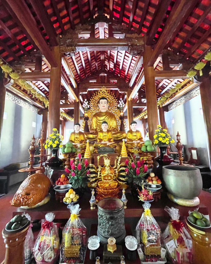 Hòn Đỏ Nha Trang bình minh