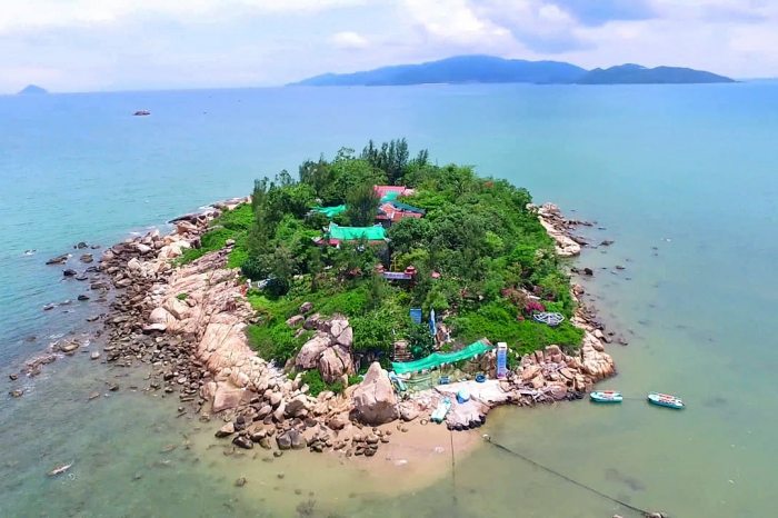 Hòn Đỏ Nha Trang 