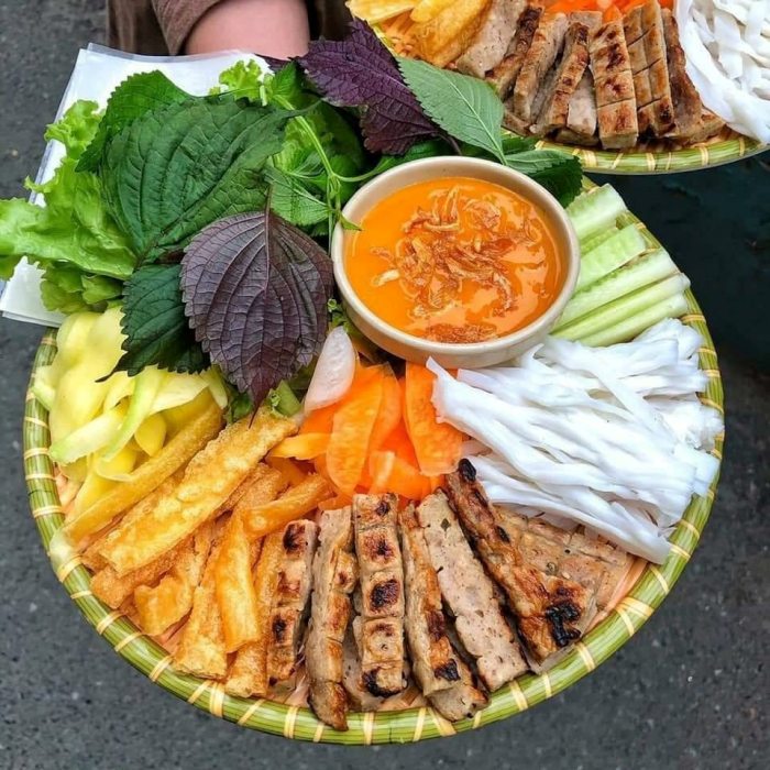 Hòn Đỏ Nha Trang nem nướng