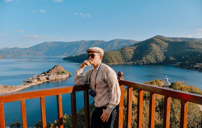 Khám phá hồ Lugu là hoạt động không thể bỏ lỡ khi đi tour Côn Minh Lệ Giang 