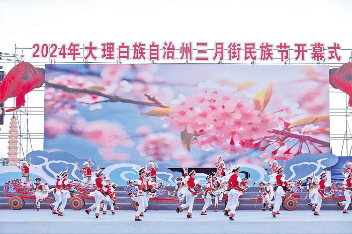 Tìm hiểu văn hóa dân tộc Bạch là trải nghiệm không thể bỏ lỡ khi đi tour Côn Minh Đại Lý 4 ngày 3 đêm