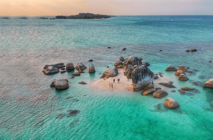 Batu Berlayar là địa điểm để tận hưởng trọn vẹn không khí tại quần đảo Belitung