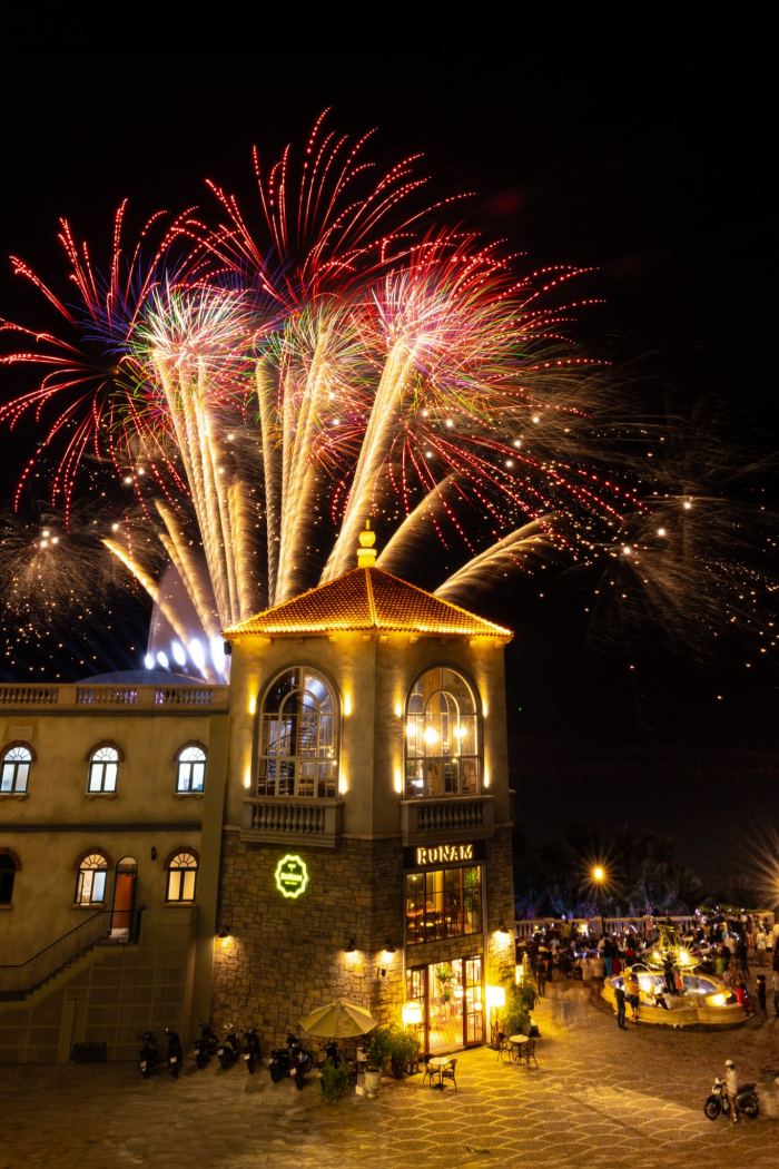 địa điểm ngắm pháo hoa ở Phú Quốc RuNam Café