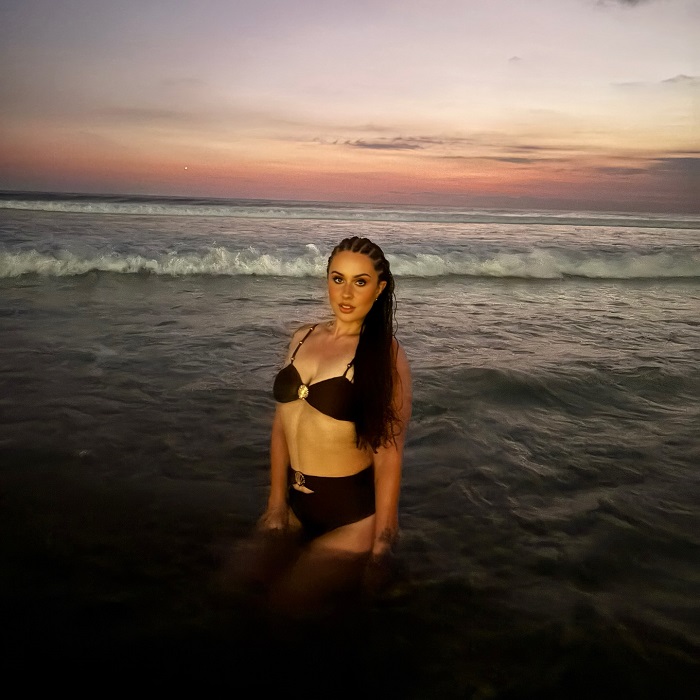 Du lịch bãi biển Seminyak Bali