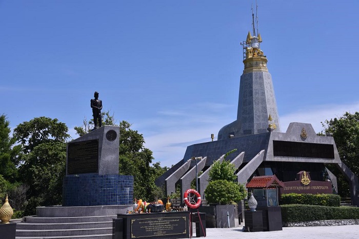 Ghé thăm bảo tàng hải đăng là hoạt động thú vị nên làm ở gần mũi Promthep Phuket