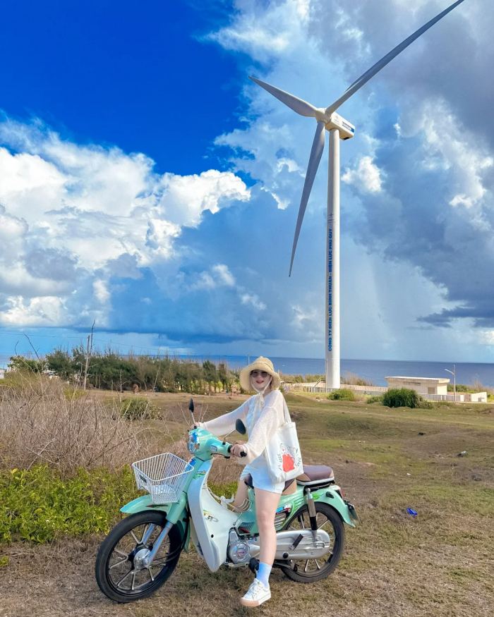 cánh đồng điện gió Phú Quý