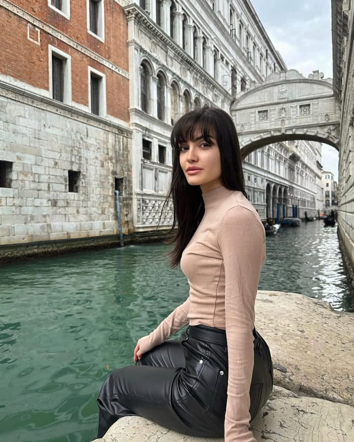 Tham quan cầu Than Thở Ý